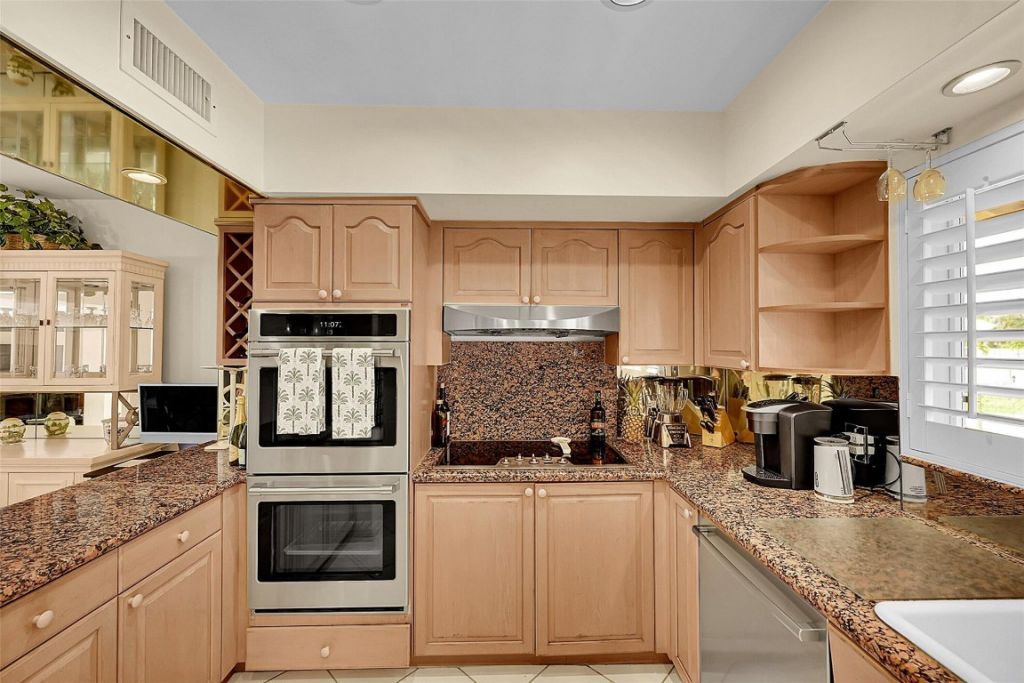 2920 NE 23rd Street, Pompano Beach, FL 33062 Photo