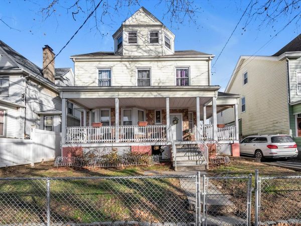 149 S 10th Avenue, Mount Vernon, NY 10550