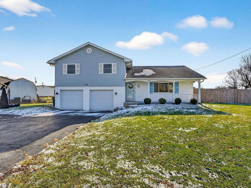 4950 Norton Road, Grove City, OH 43123 Photo 2