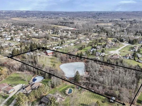 Boston Road, Hinckley, OH 44233