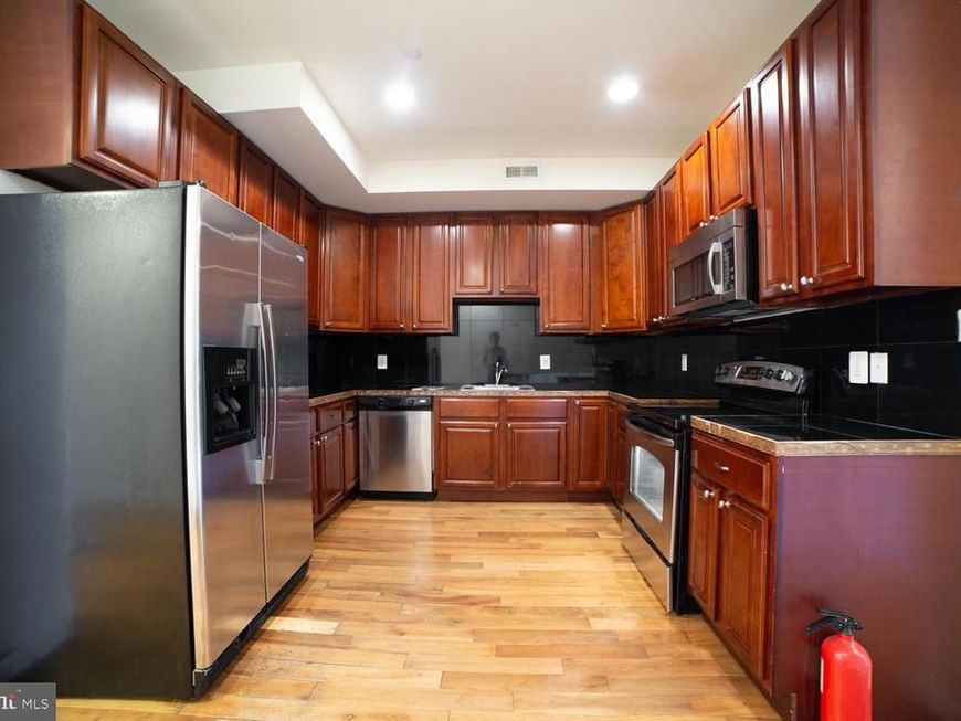 1830 N 16th Street, Unit 2, Philadelphia, PA 19121 Main Photo