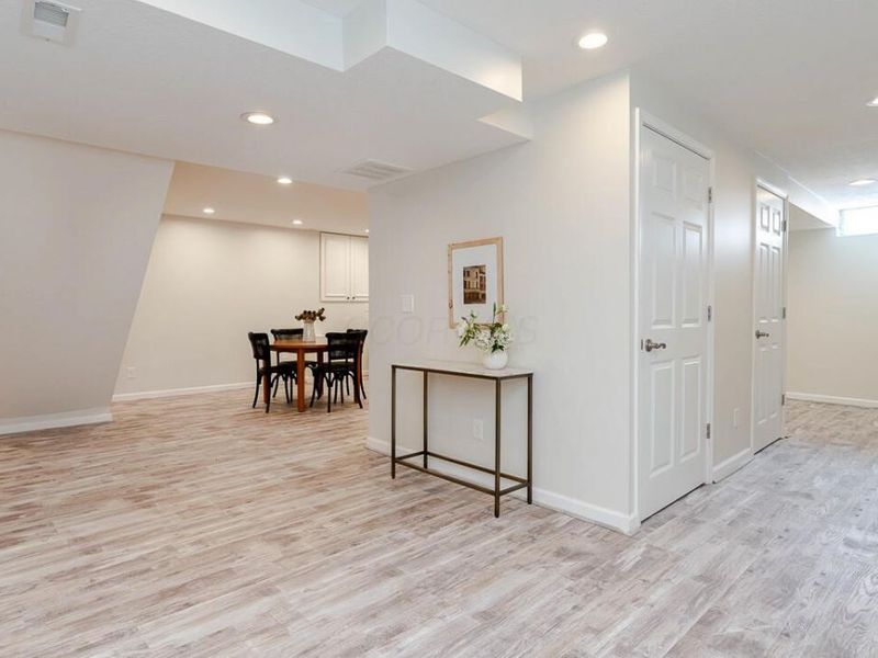 9800 Oxford Circle, Powell, OH 43065 Photo 32