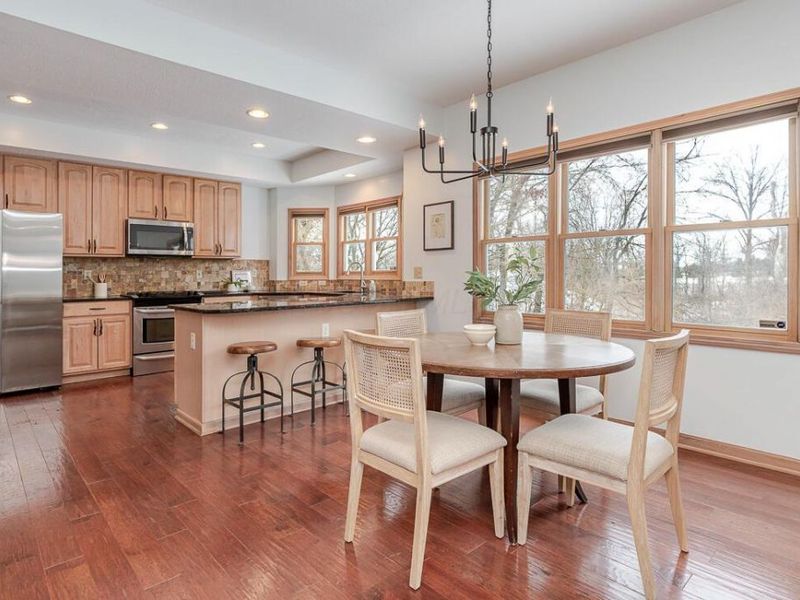 9800 Oxford Circle, Powell, OH 43065 Photo 7