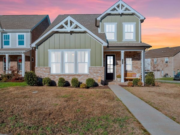 709 Hahn Ct, Lebanon, TN 37087