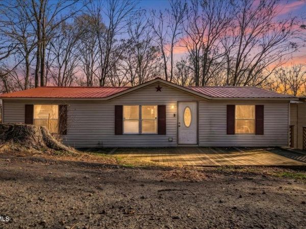 250 Horseshoe Bend Road, Rogersville, TN 37857