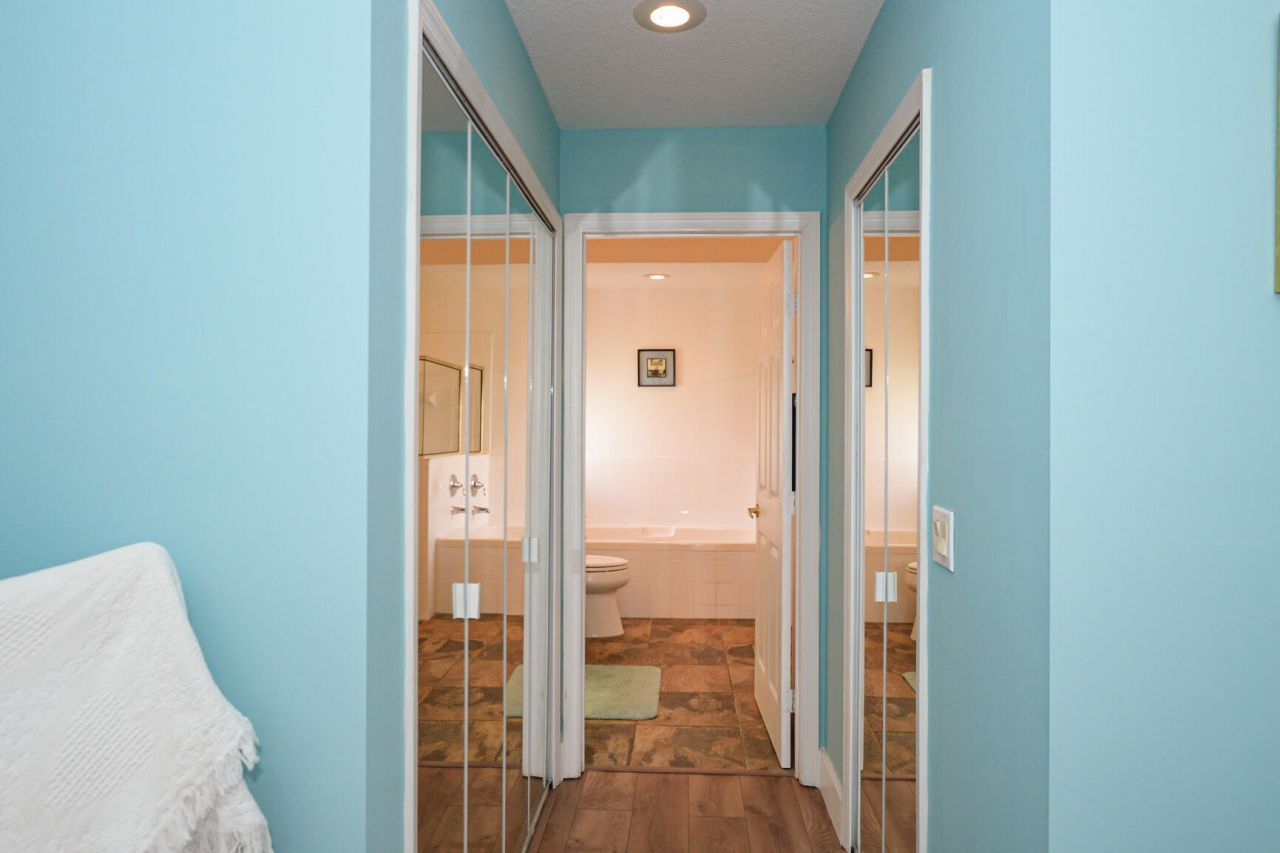 587 NW Lambrusco Drive, Port Saint Lucie, FL 34986 Photo