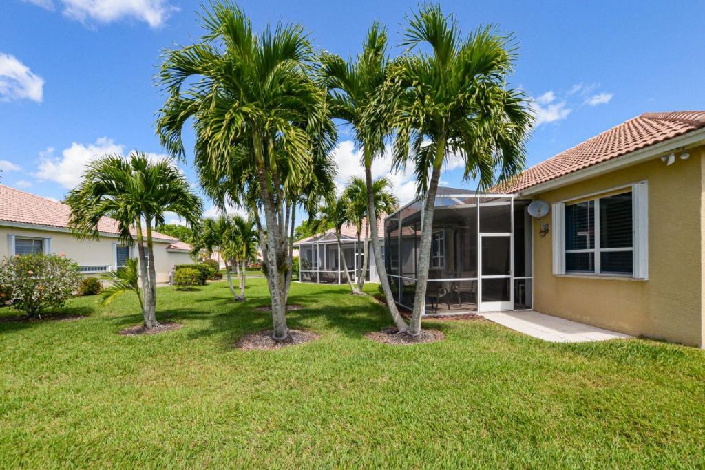 587 NW Lambrusco Drive, Port Saint Lucie, FL 34986 Photo