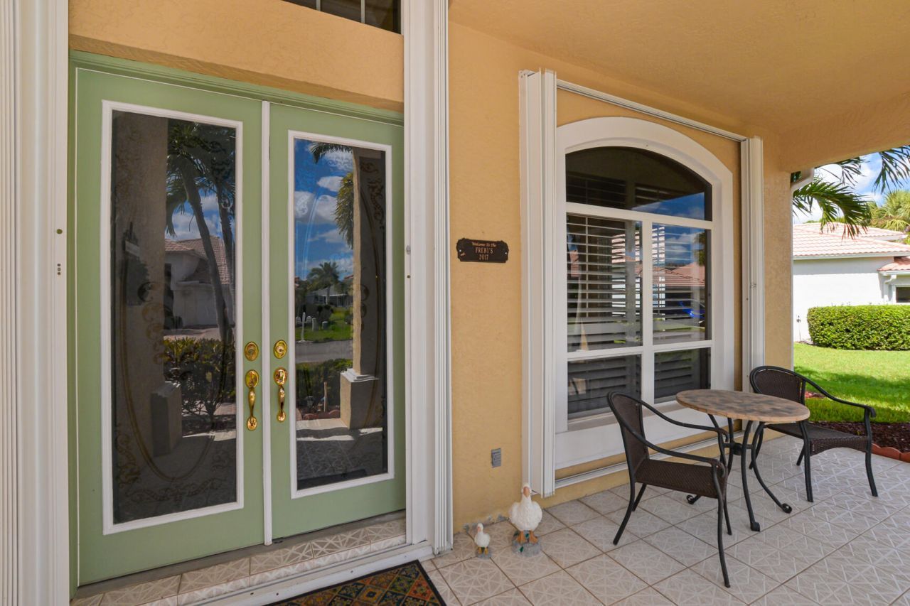 587 NW Lambrusco Drive, Port Saint Lucie, FL 34986 Photo