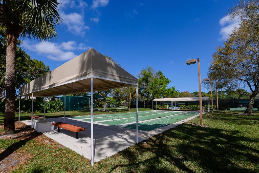 587 NW Lambrusco Drive, Port Saint Lucie, FL 34986 Photo