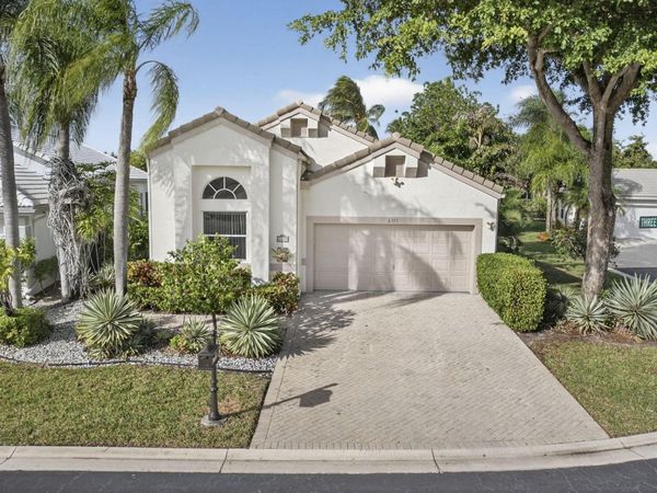 6375 Three Lakes Lane, Boynton Beach, FL 33437