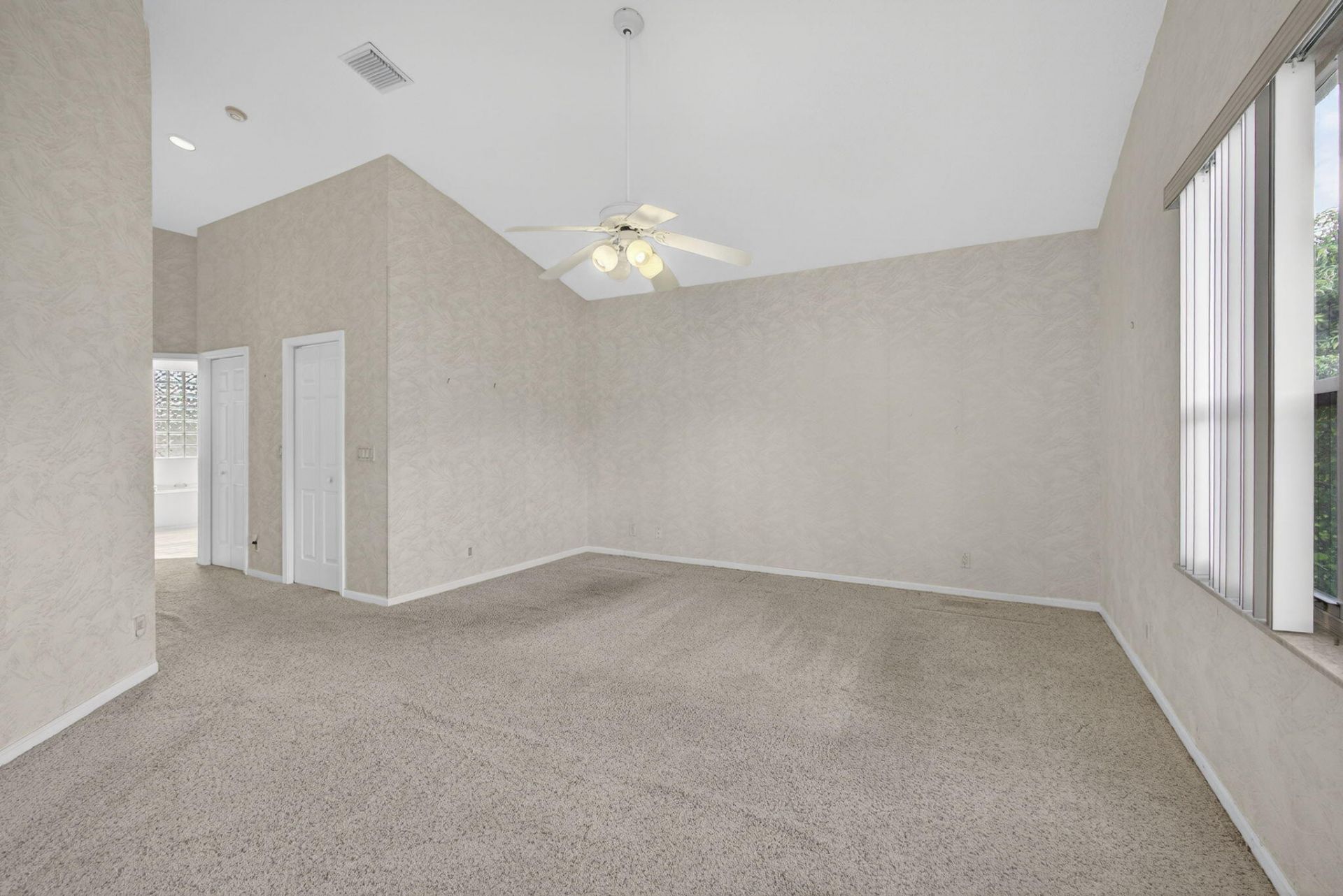 6375 Three Lakes Lane, Boynton Beach, FL 33437 Photo