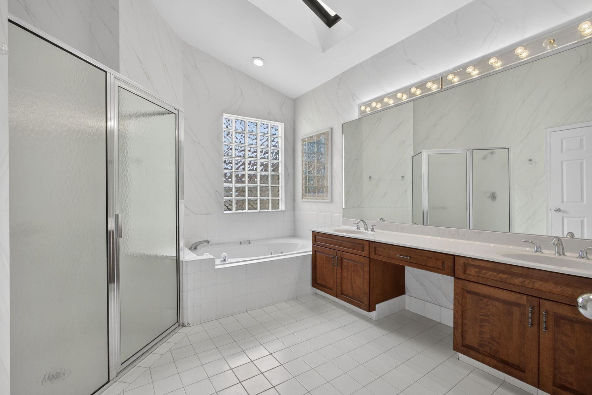 6375 Three Lakes Lane, Boynton Beach, FL 33437 Photo