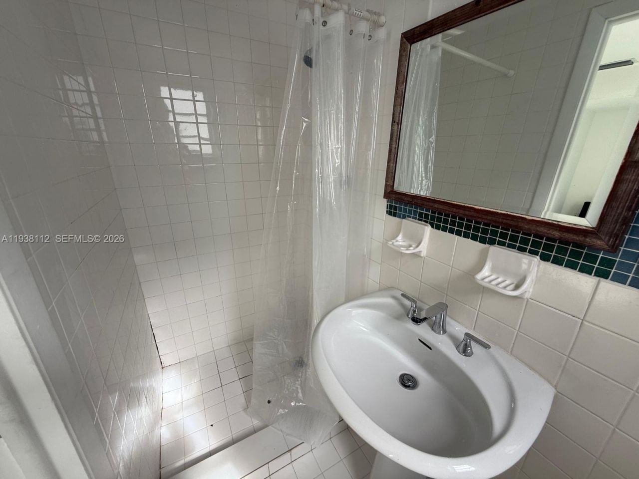 1211 Pennsylvania Ave, Unit E2, Miami Beach, FL 33139 Photo