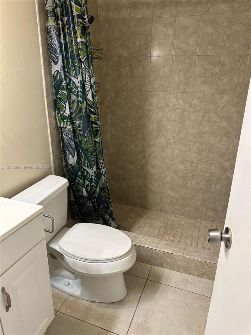 8851 Sunrise Lakes Blvd , Unit 112, Sunrise, FL 33322 Photo