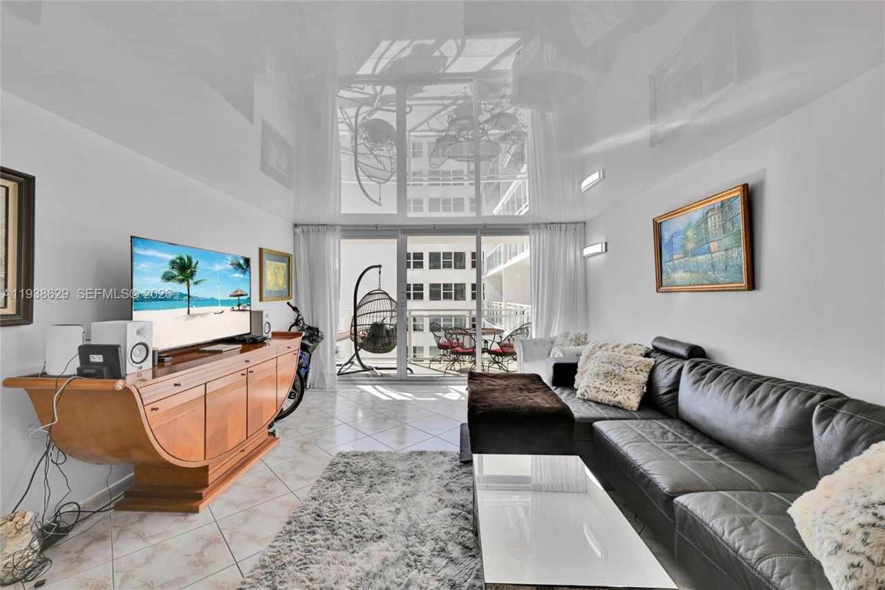 2030 S Ocean Dr , Unit 2018, Hallandale Beach, FL 33009 Photo
