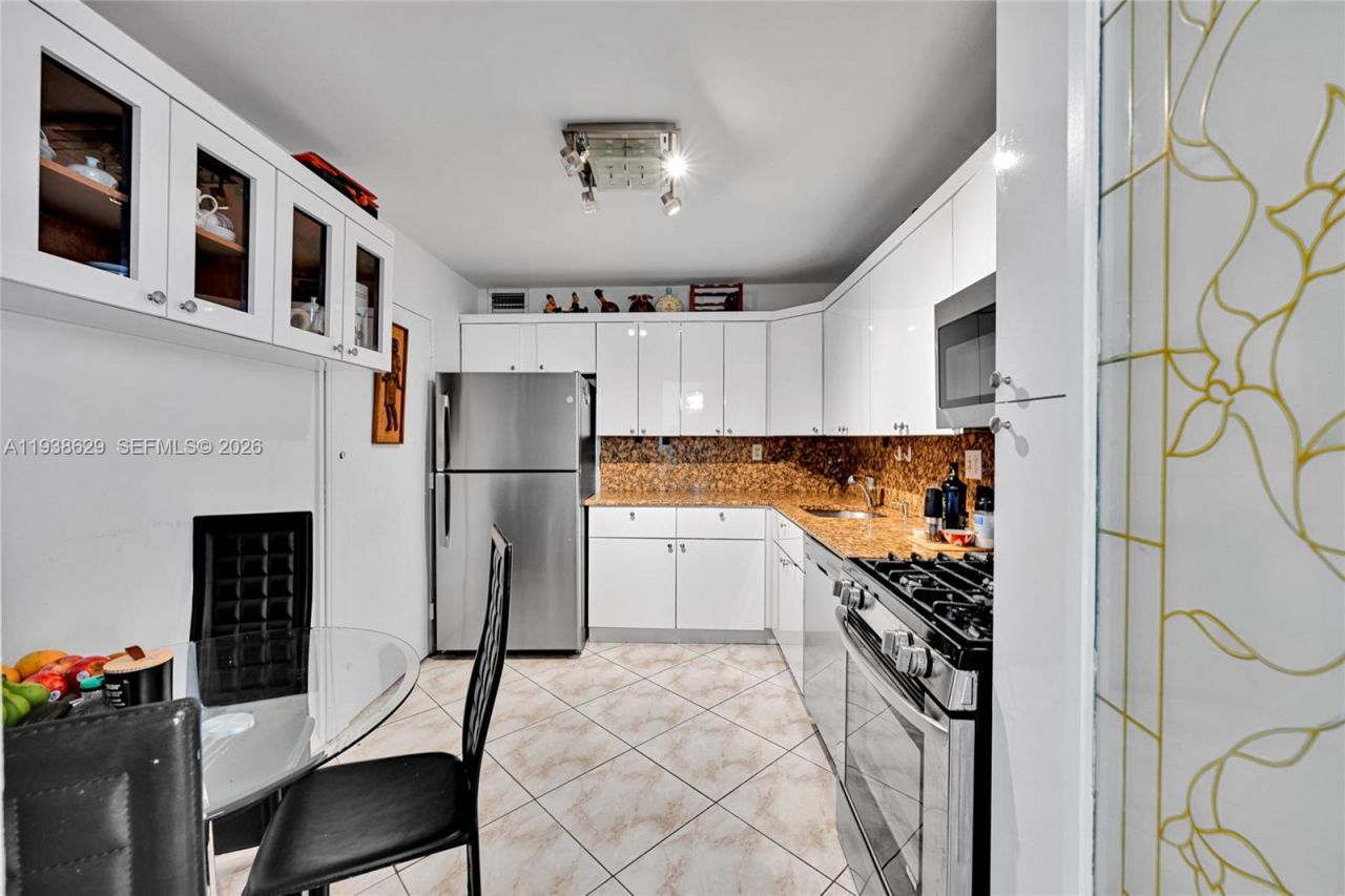 2030 S Ocean Dr , Unit 2018, Hallandale Beach, FL 33009 Photo