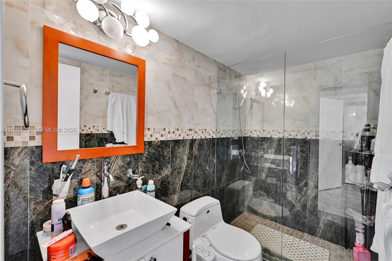 2030 S Ocean Dr , Unit 2018, Hallandale Beach, FL 33009 Photo