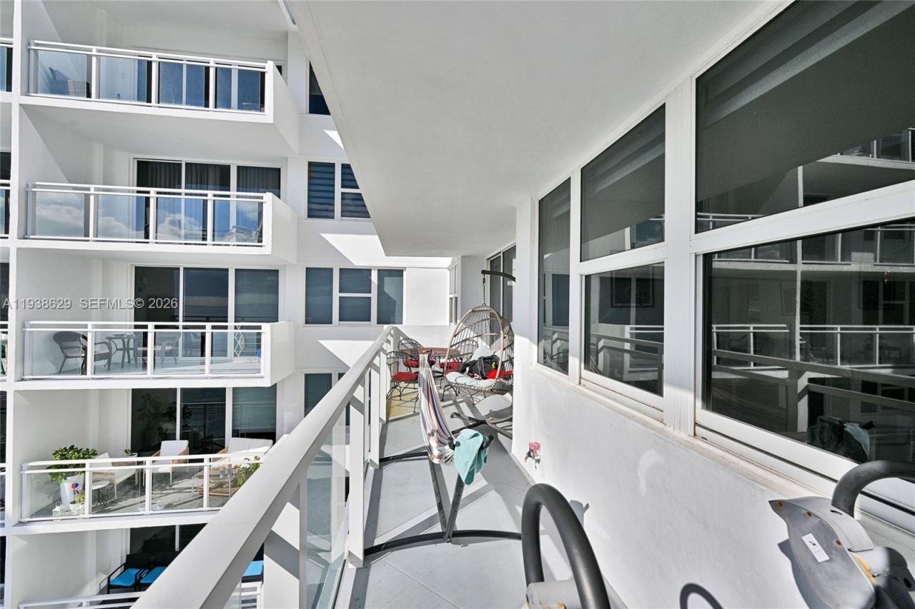 2030 S Ocean Dr , Unit 2018, Hallandale Beach, FL 33009 Photo