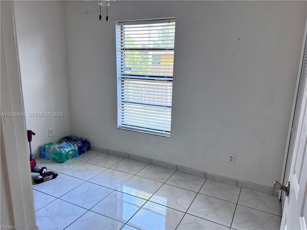 614 6th Avenue Cir, Immokalee, FL 34142 Photo