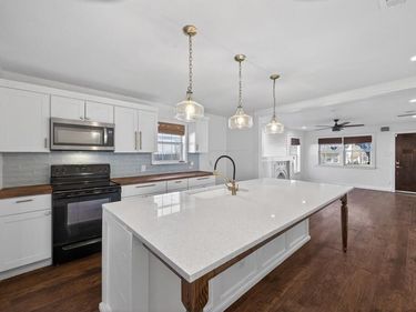 1219 S Waverly Drive, Dallas, TX 75208