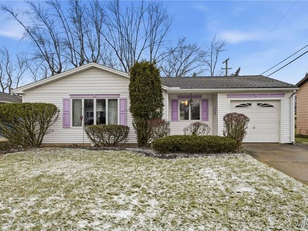 36 Pamela Drive, Depew, NY 14043