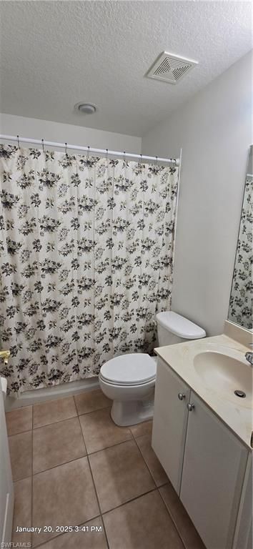 8541 Athena Ct, Lehigh Acres, FL 33971 Photo