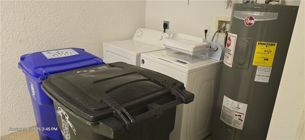 8541 Athena Ct, Lehigh Acres, FL 33971 Photo