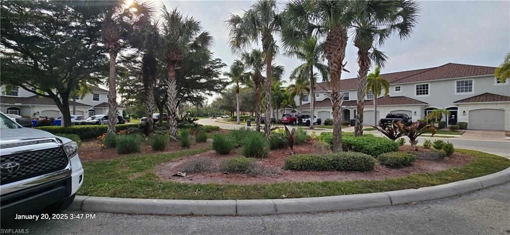 8541 Athena Ct, Lehigh Acres, FL 33971 Photo