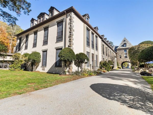 341 Furnace Dock Road, Unit 1, Cortlandt Manor, NY 10567