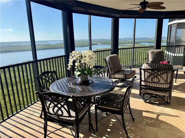1050 Borghese LN, Unit 1404, NAPLES, FL 34114