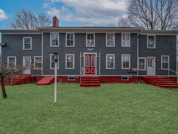 21 First St, Califon, NJ 07830