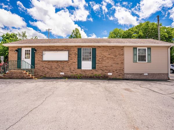 101 W 5th Street, Russellville, KY 42276