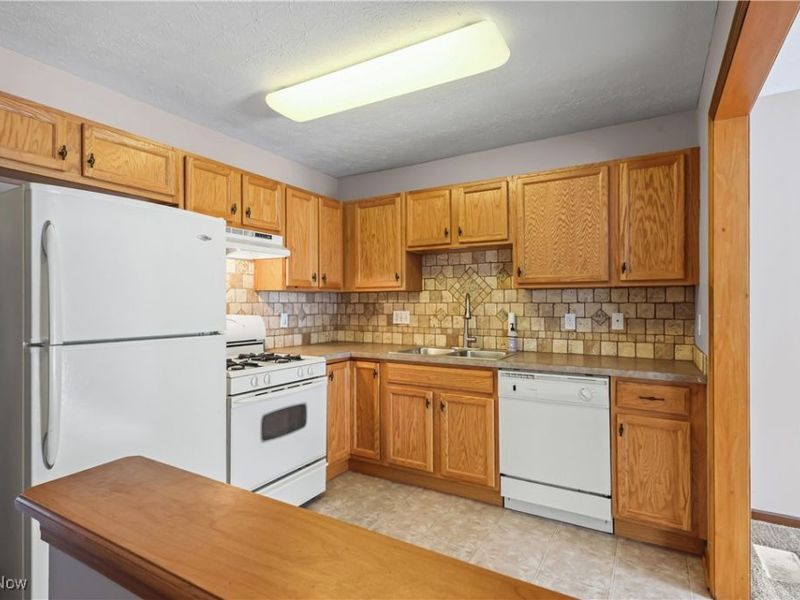 594 Birch Hill Drive, Medina, OH 44256 Photo 31