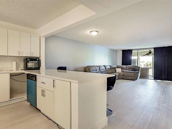 2850 Forest Hills Blvd, Unit 316, Coral Springs, FL 33065