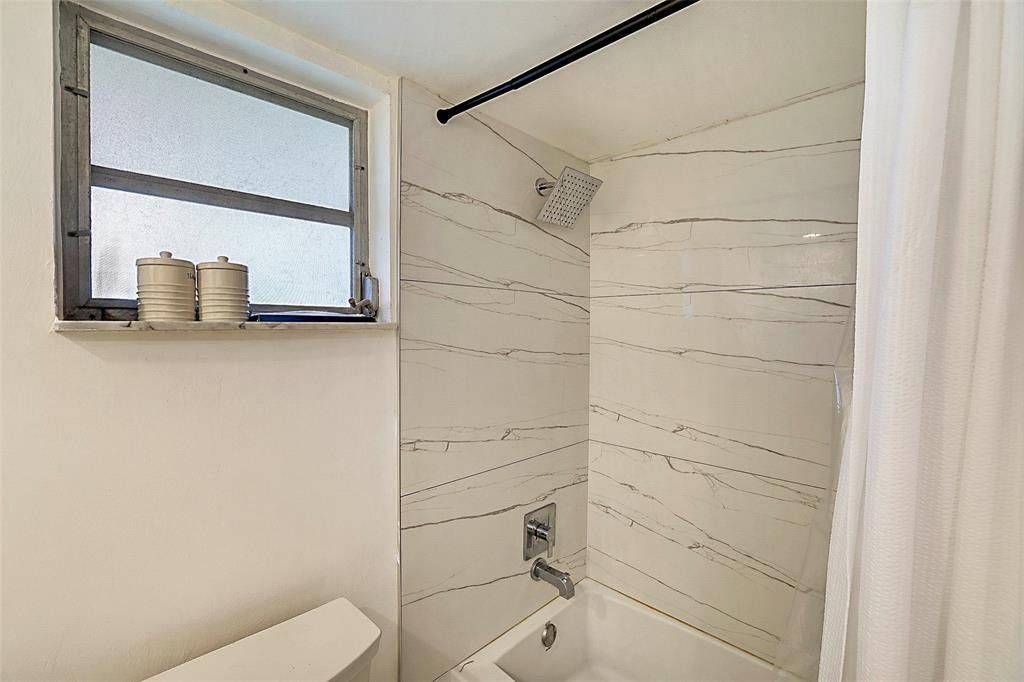 2850 Forest Hills Boulevard, Unit 316, Coral Springs, FL 33065 Photo