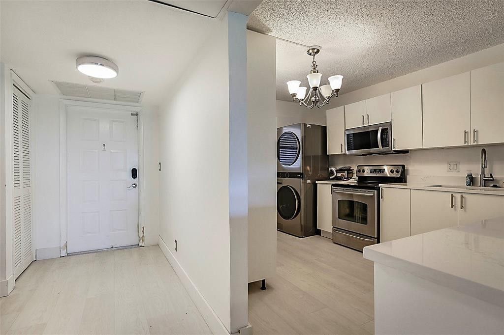 2850 Forest Hills Boulevard, Unit 316, Coral Springs, FL 33065 Photo