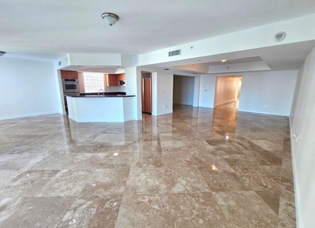 3301 NE 183rd Street, Unit 1609, Aventura, FL 33160 Photo