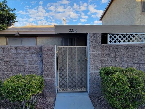 2216 Short Pine Drive, Las Vegas, NV 89108