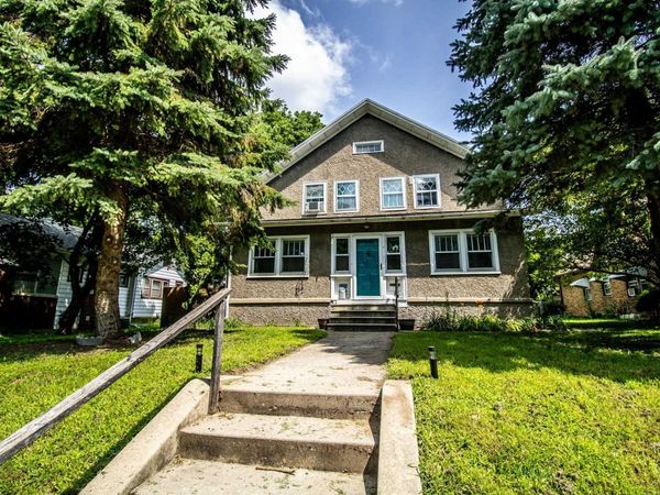 1127 Independence Avenue, Waterloo, IA 50703