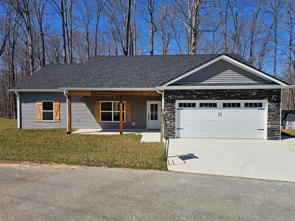 123 Lee Ct, Gainesboro, TN 38562