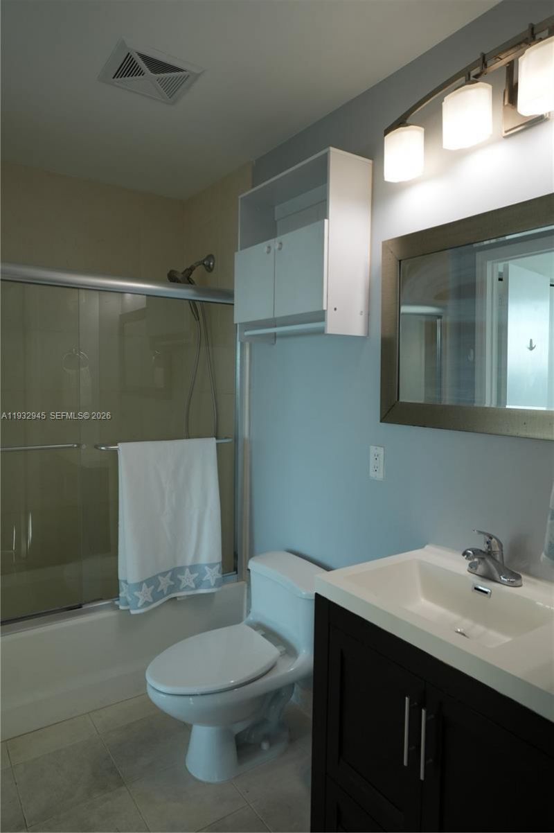 60 SW 13th St , Unit 1901, Miami, FL 33130 Photo