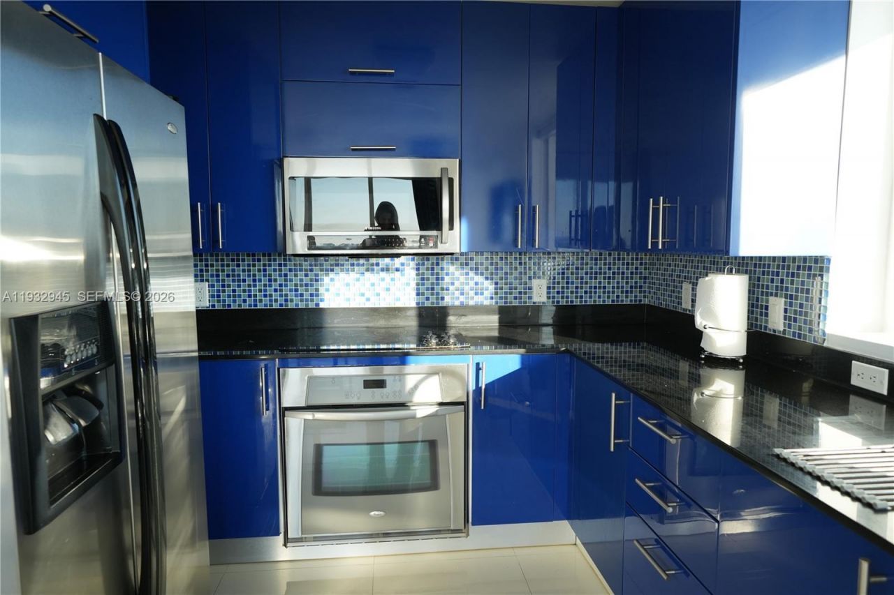 60 SW 13th St , Unit 1901, Miami, FL 33130 Photo