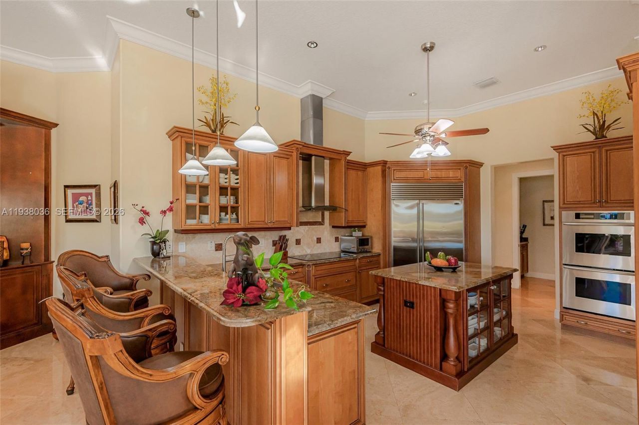 610 W Enclave Cir W, Pembroke Pines, FL 33027 Photo