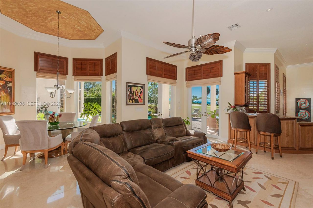 610 W Enclave Cir W, Pembroke Pines, FL 33027 Photo