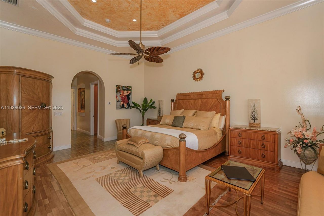 610 W Enclave Cir W, Pembroke Pines, FL 33027 Photo