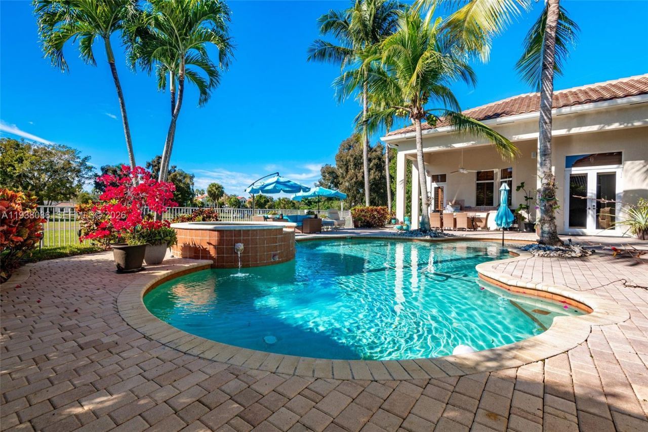 610 W Enclave Cir W, Pembroke Pines, FL 33027 Photo