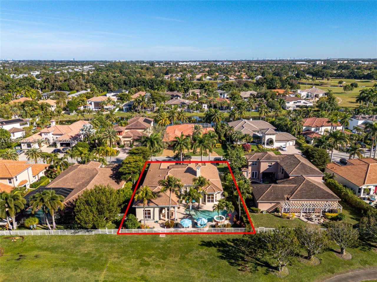 610 W Enclave Cir W, Pembroke Pines, FL 33027 Photo