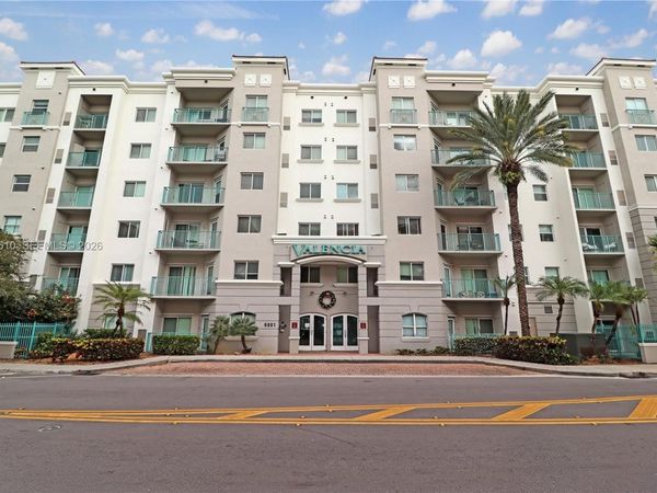 6001 SW 70th St, Unit 249, South Miami, FL 33143