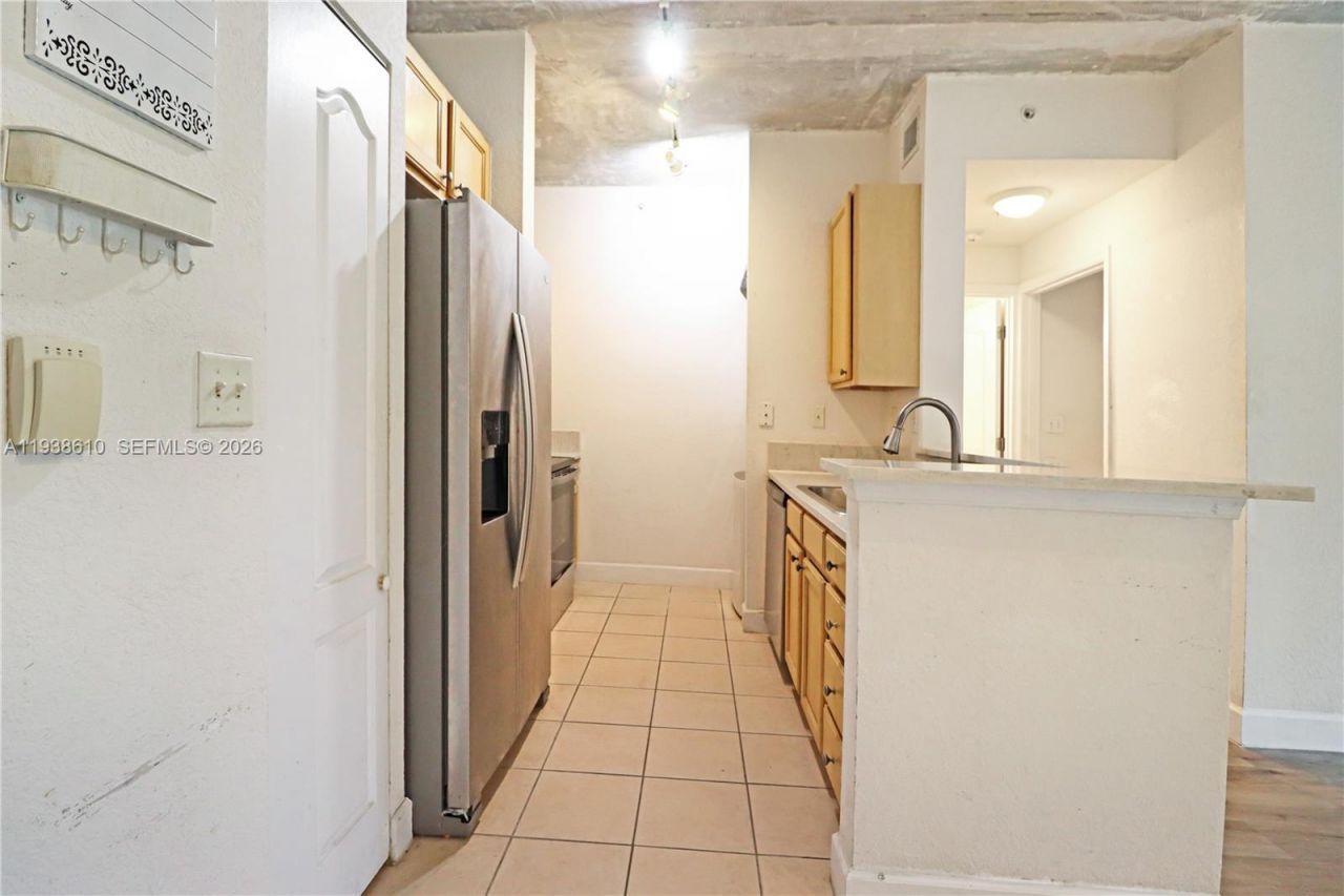 6001 SW 70th St, Unit 249, South Miami, FL 33143 Photo