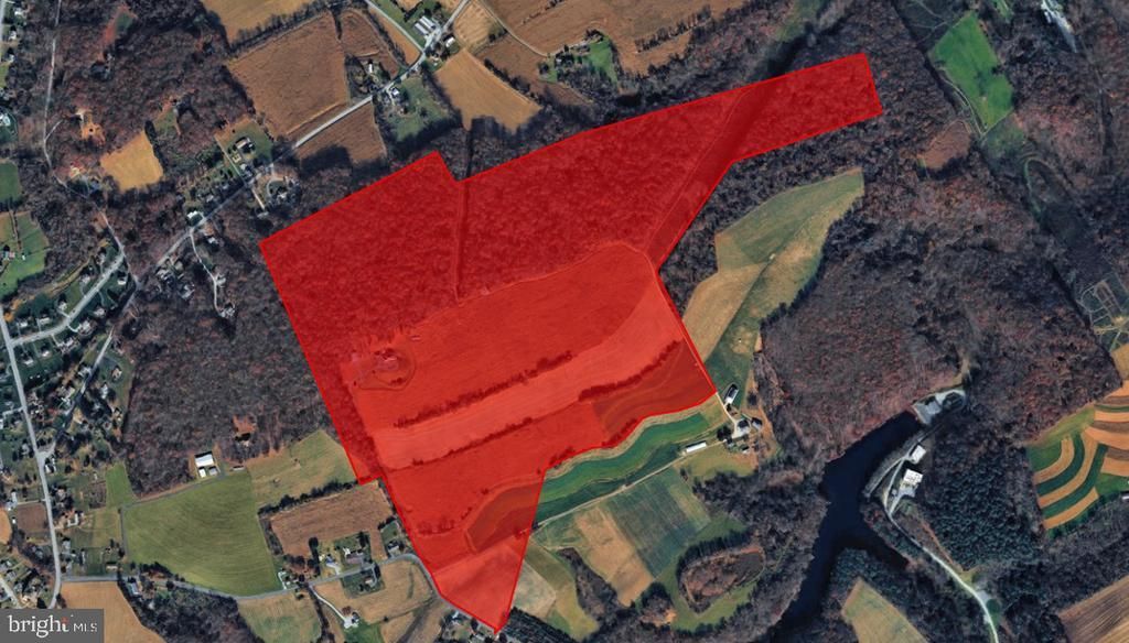 245 WHITE OAK ROAD, RED LION, PA 17356